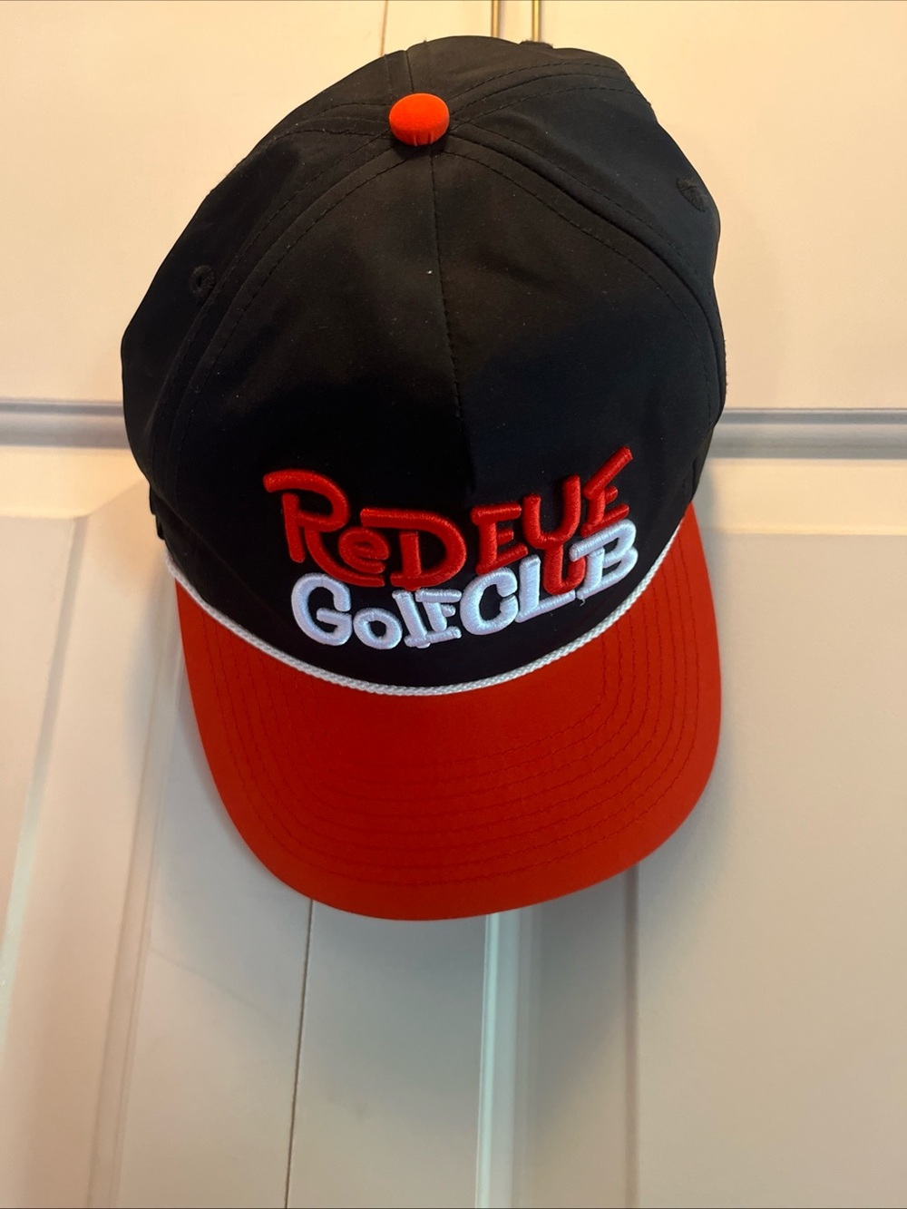 Need Par Red Eye Golf Club Rope SnapBack Hat Black And Red